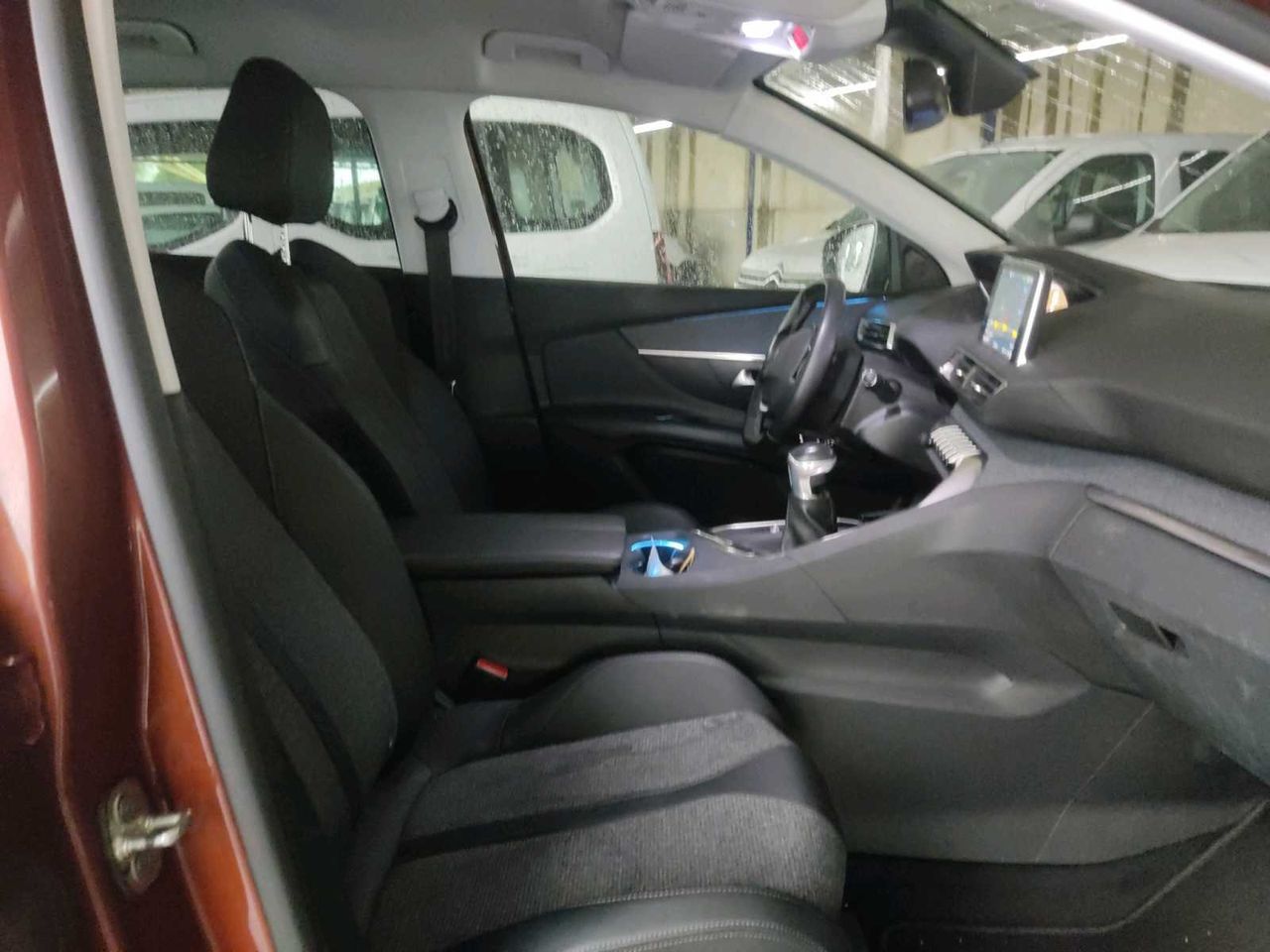 Foto Peugeot 3008 8