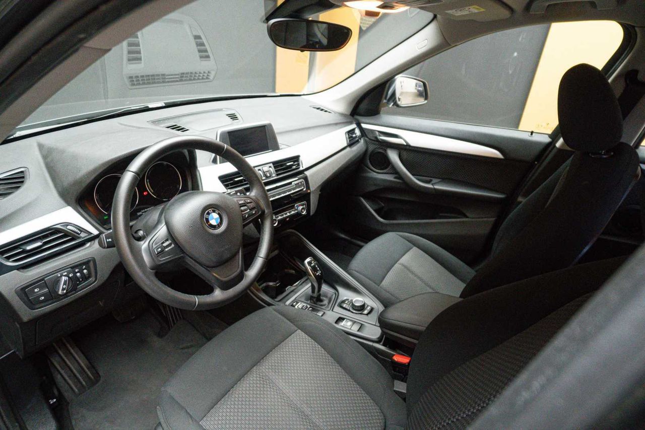 Foto BMW X1 9