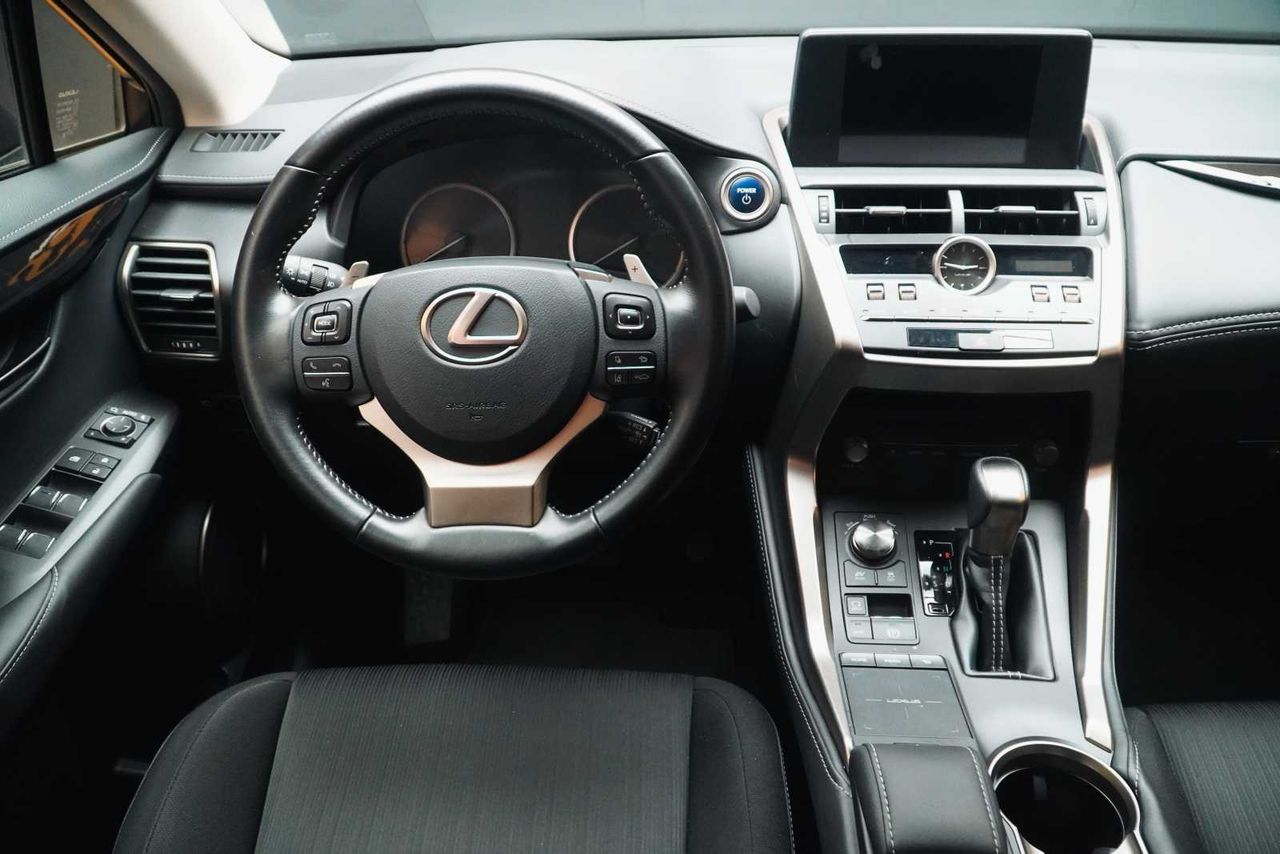 Foto Lexus NX 13