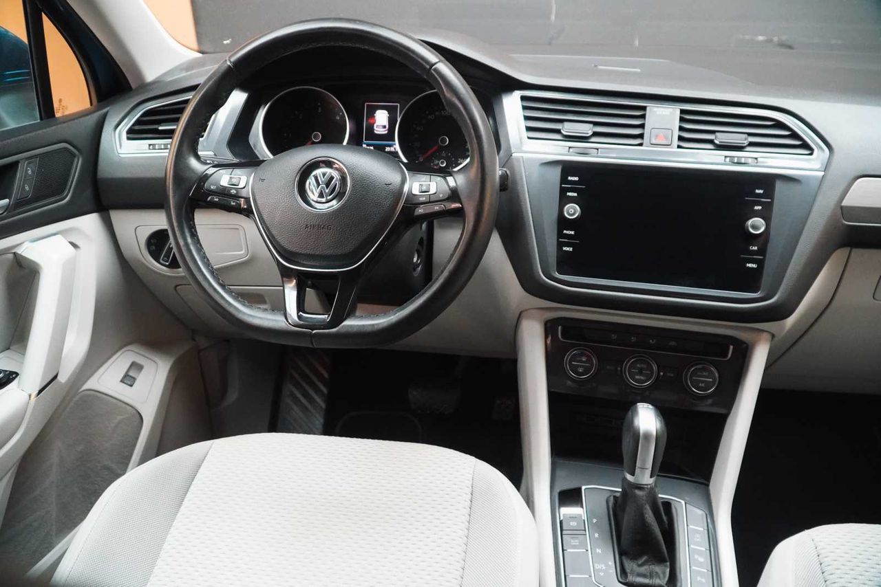 Foto Volkswagen Tiguan 12