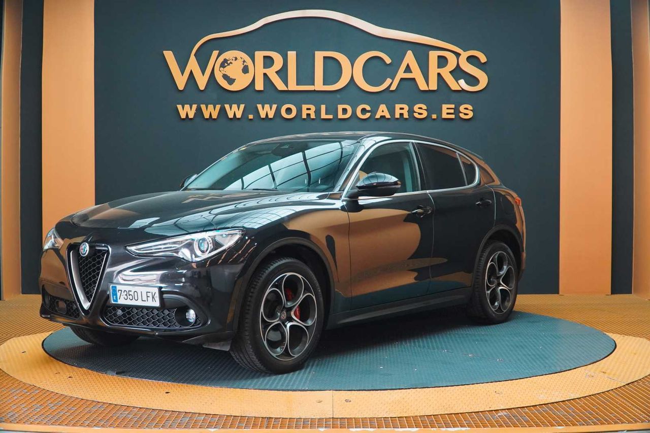 Foto Alfa Romeo Stelvio 1