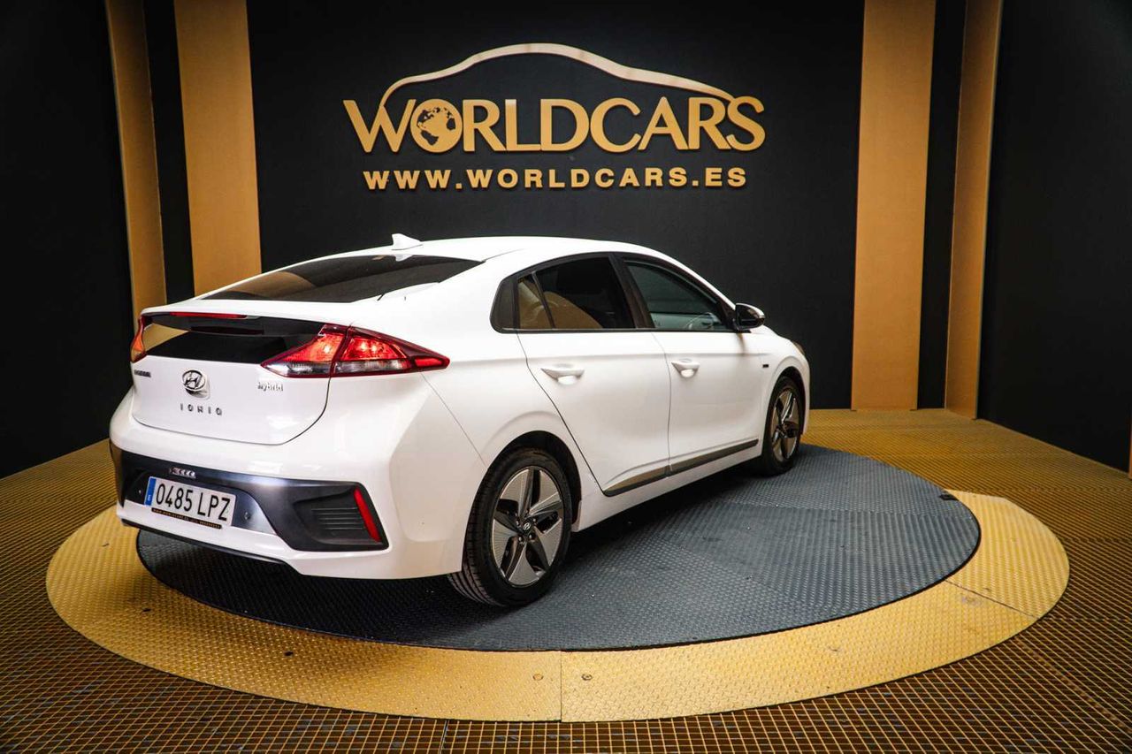 Foto Hyundai IONIQ 6