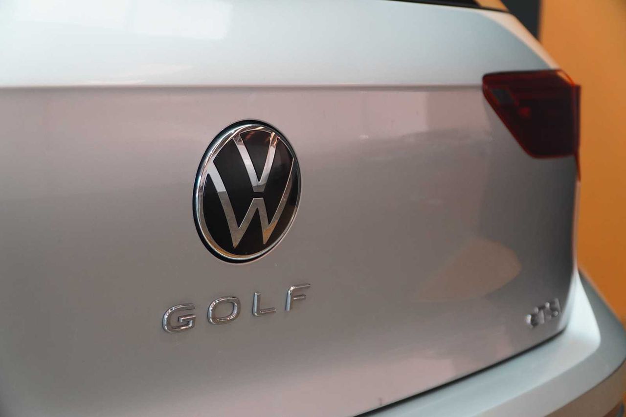 Foto Volkswagen Golf 19