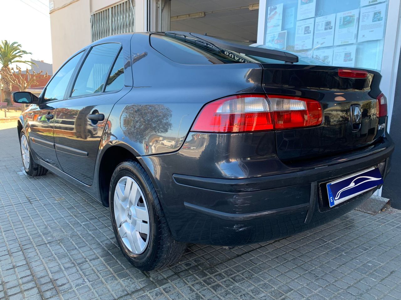 Foto Renault Laguna 25