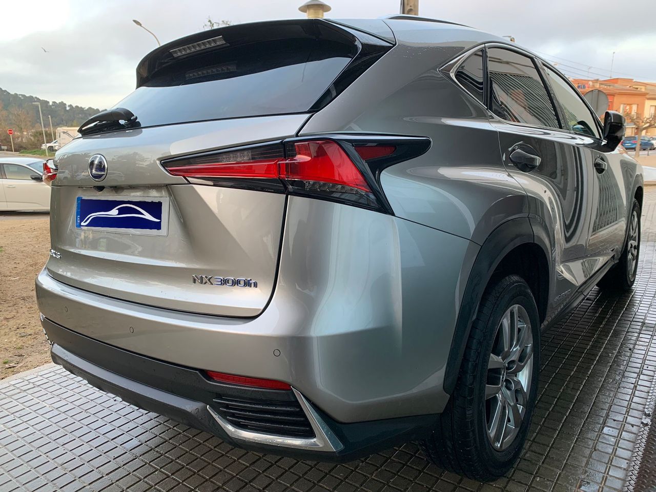 Foto Lexus NX 4