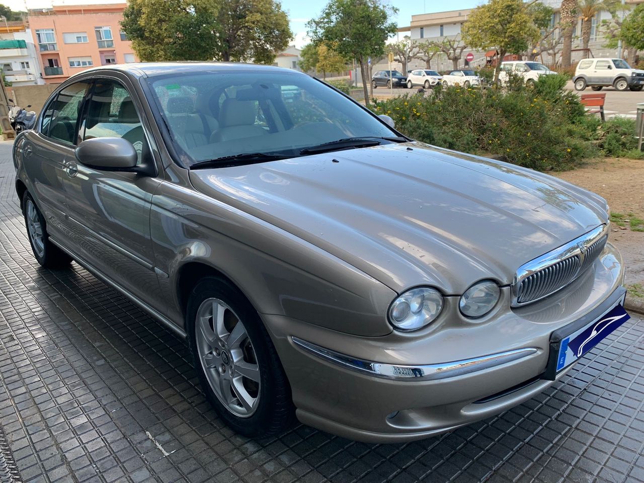 Foto Jaguar X-Type 3