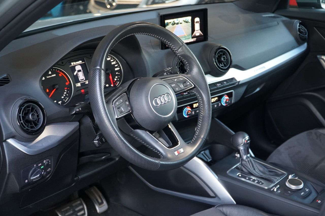 Foto Audi Q2 4