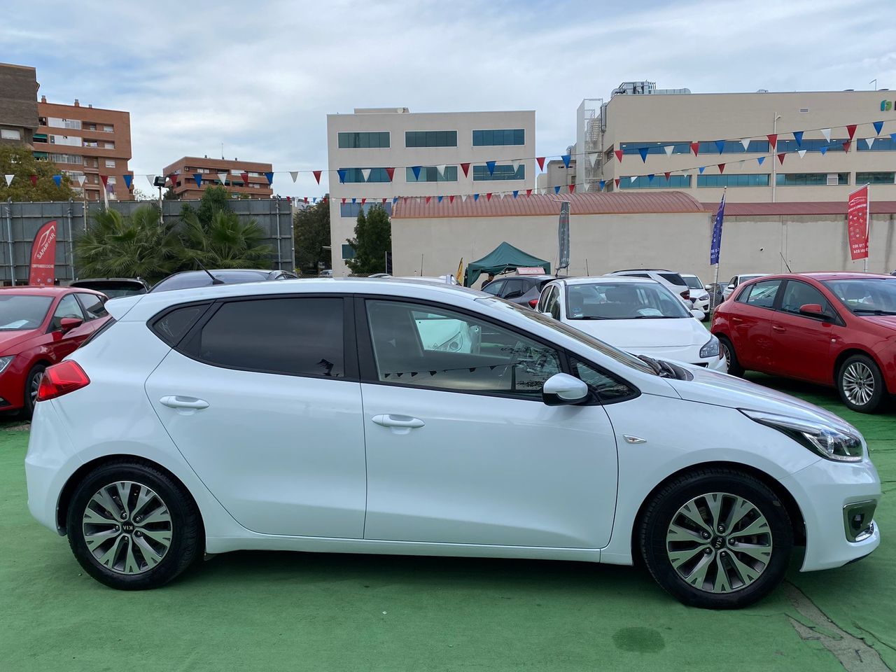 Foto Kia Ceed 5