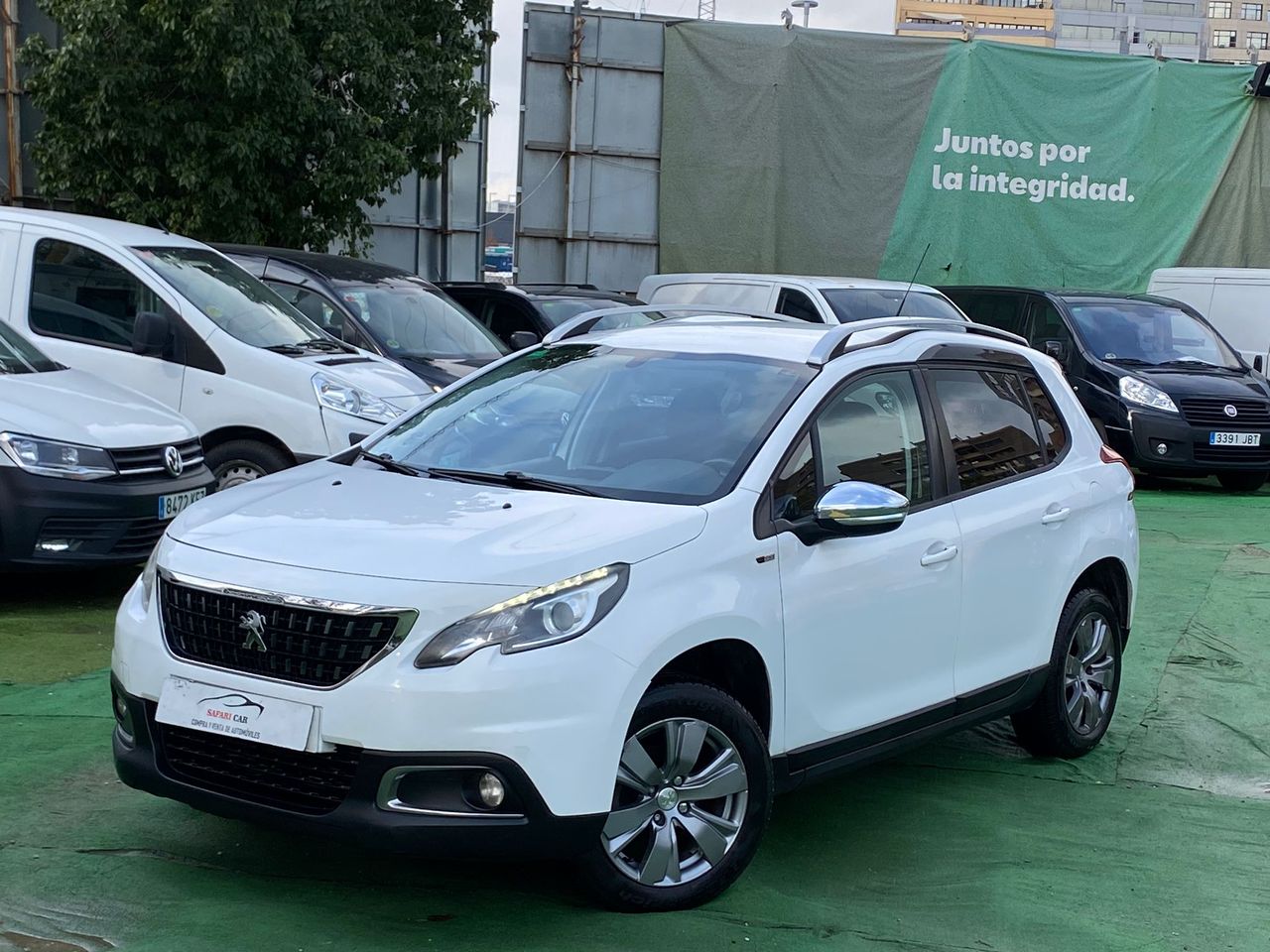 Foto Peugeot 2008 4