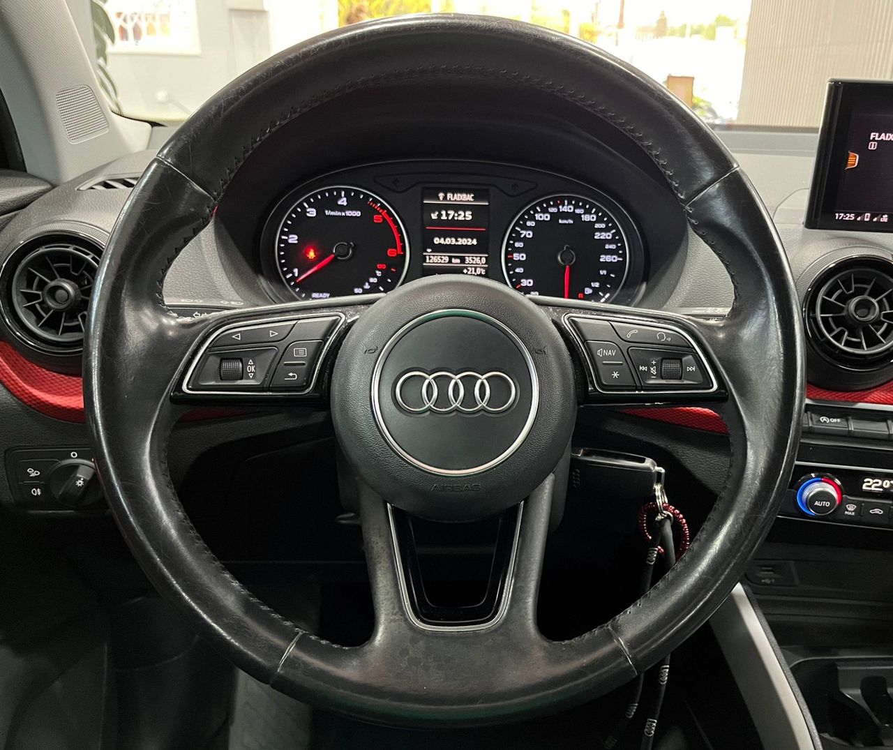 Foto Audi Q2 15