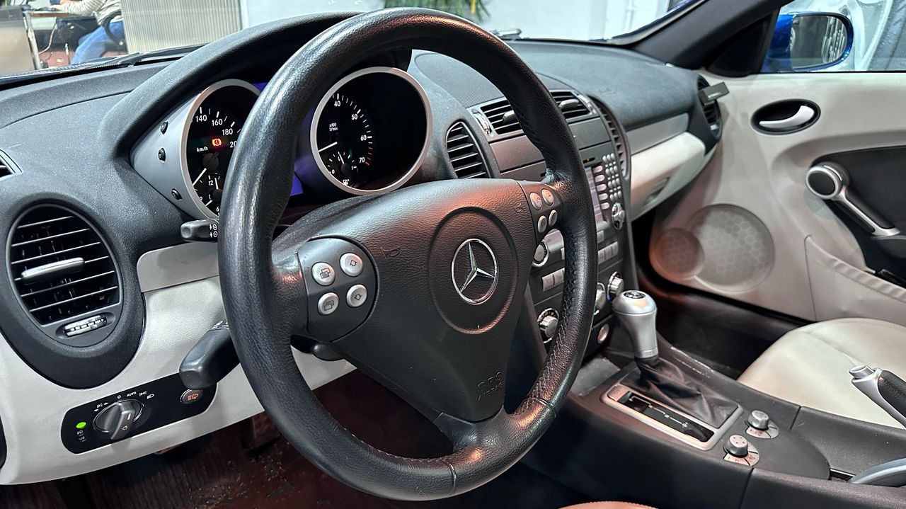Foto Mercedes-Benz Clase SLK 17