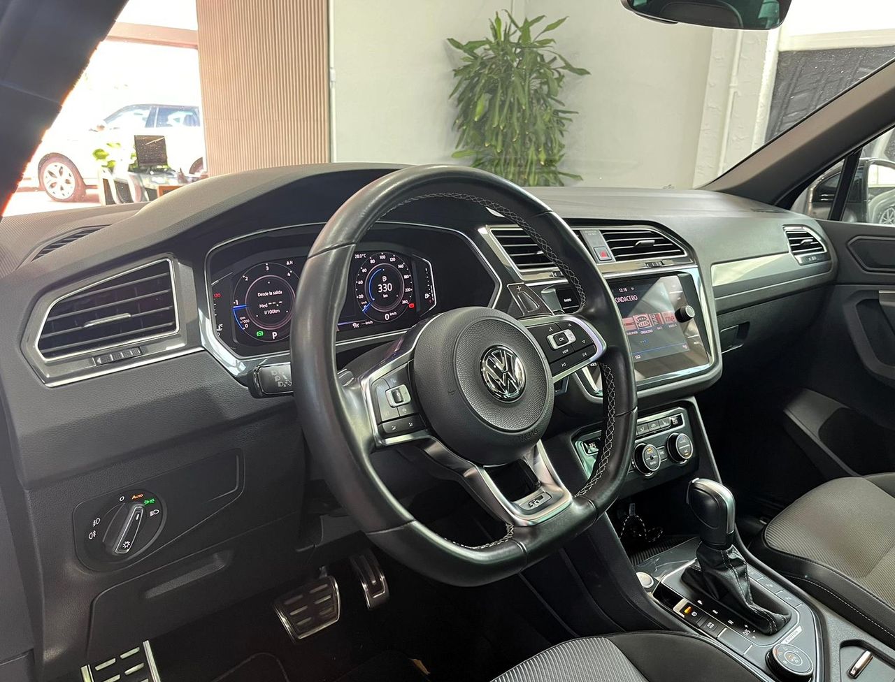 Foto Volkswagen Tiguan 12