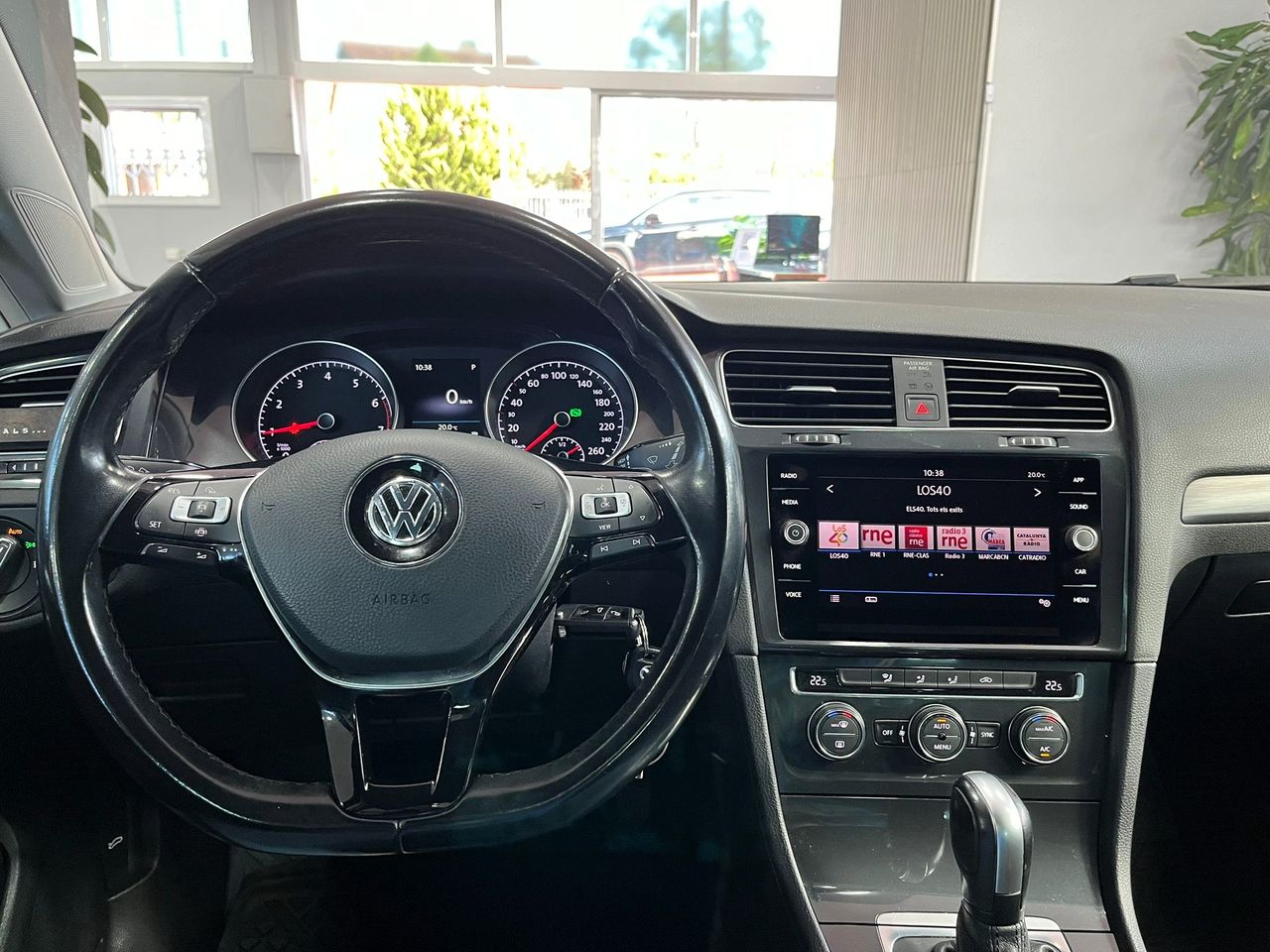 Foto Volkswagen Golf 13