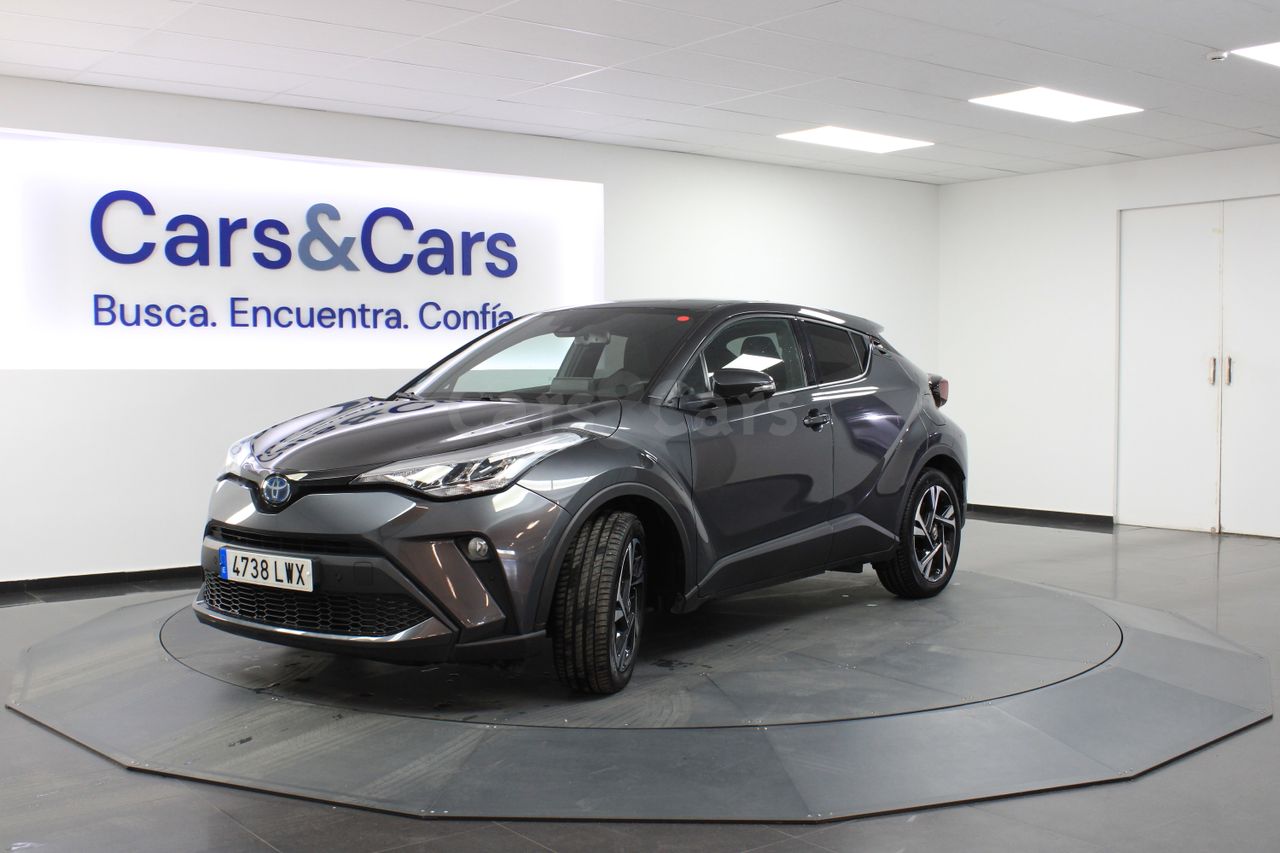 Foto Toyota C-HR 21