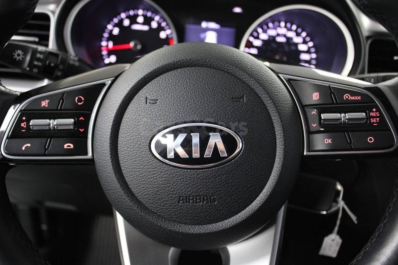 Foto Kia Ceed 4