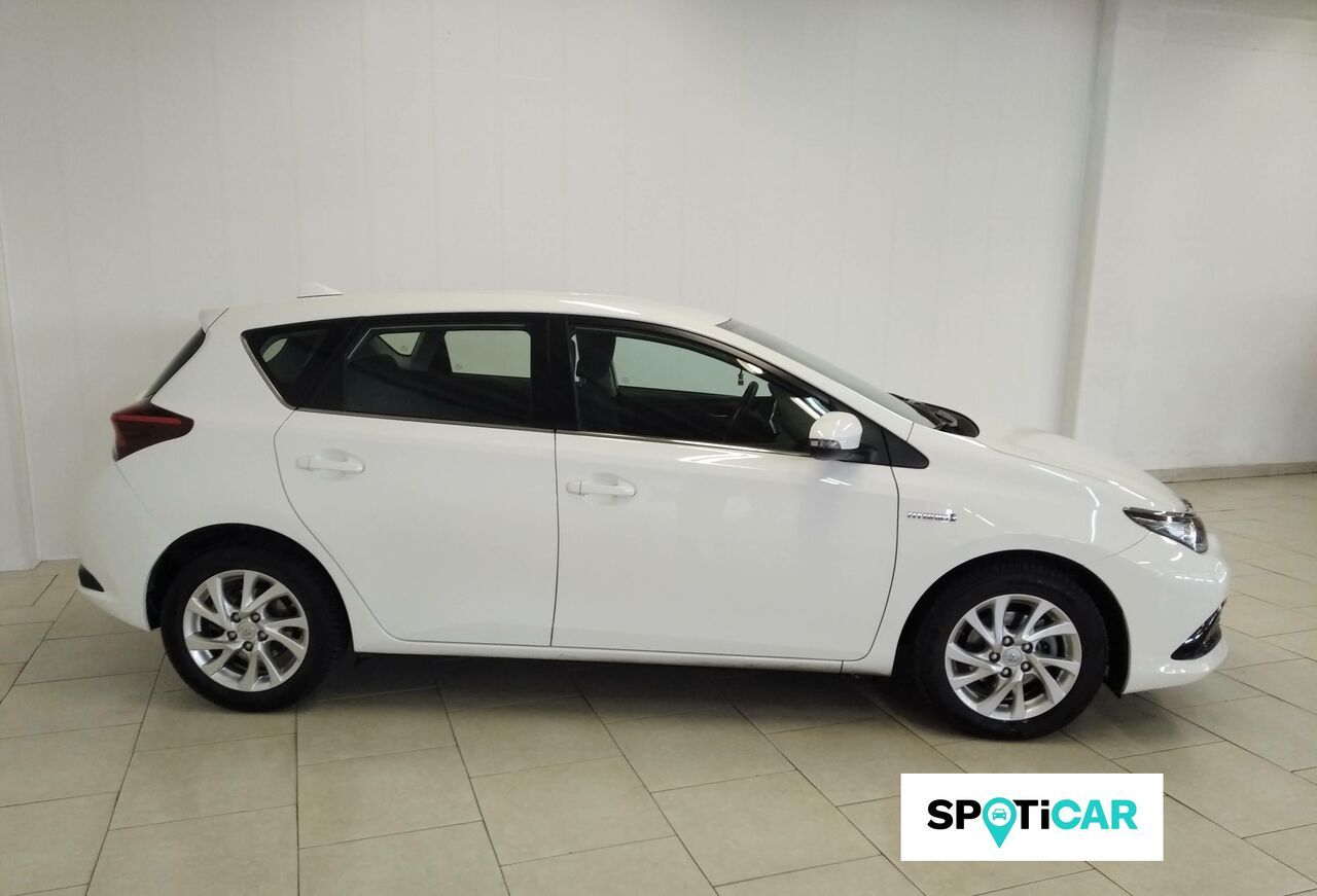 Foto Toyota Auris 4