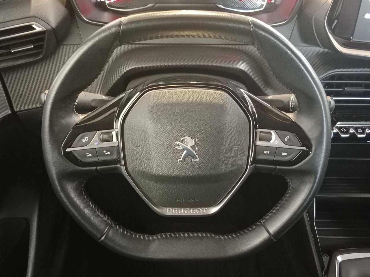 Foto Peugeot 208 21