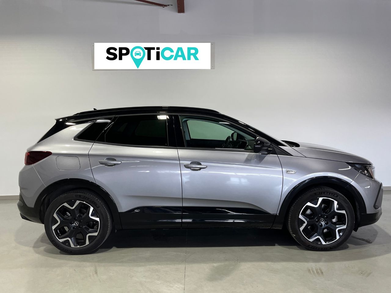 Foto Opel Grandland X 4