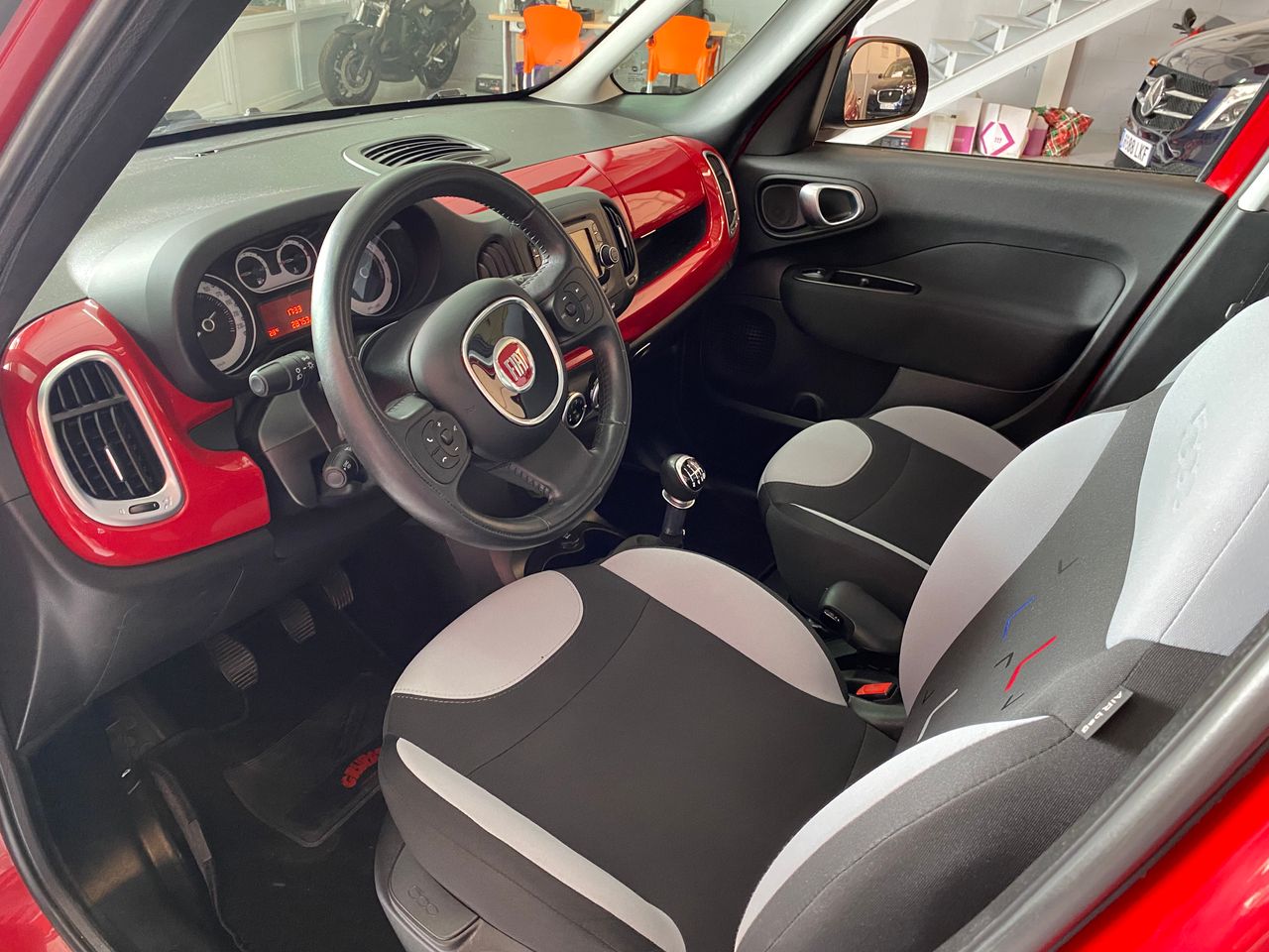 Foto Fiat 500L 11