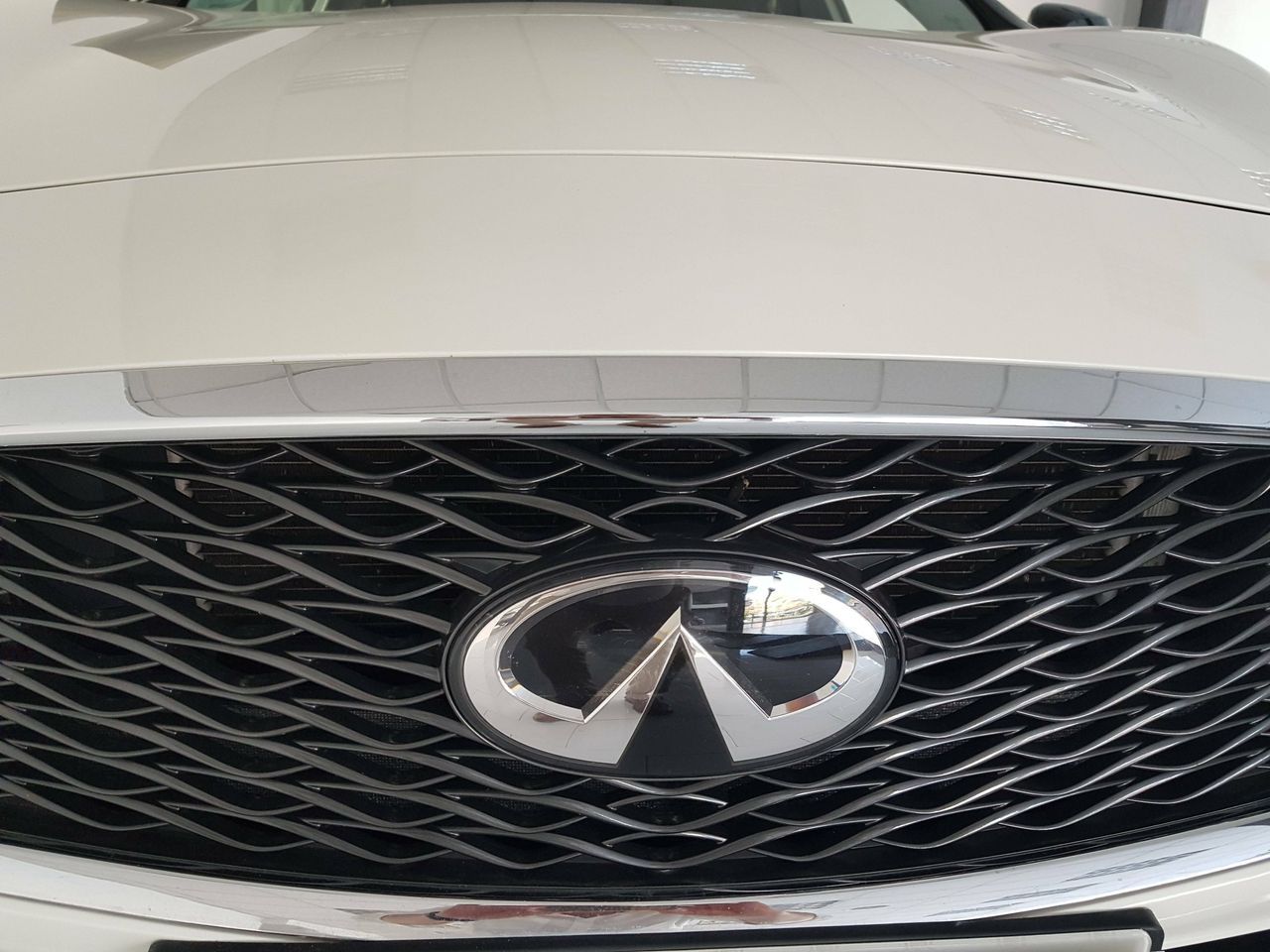 Foto Infiniti QX30 7