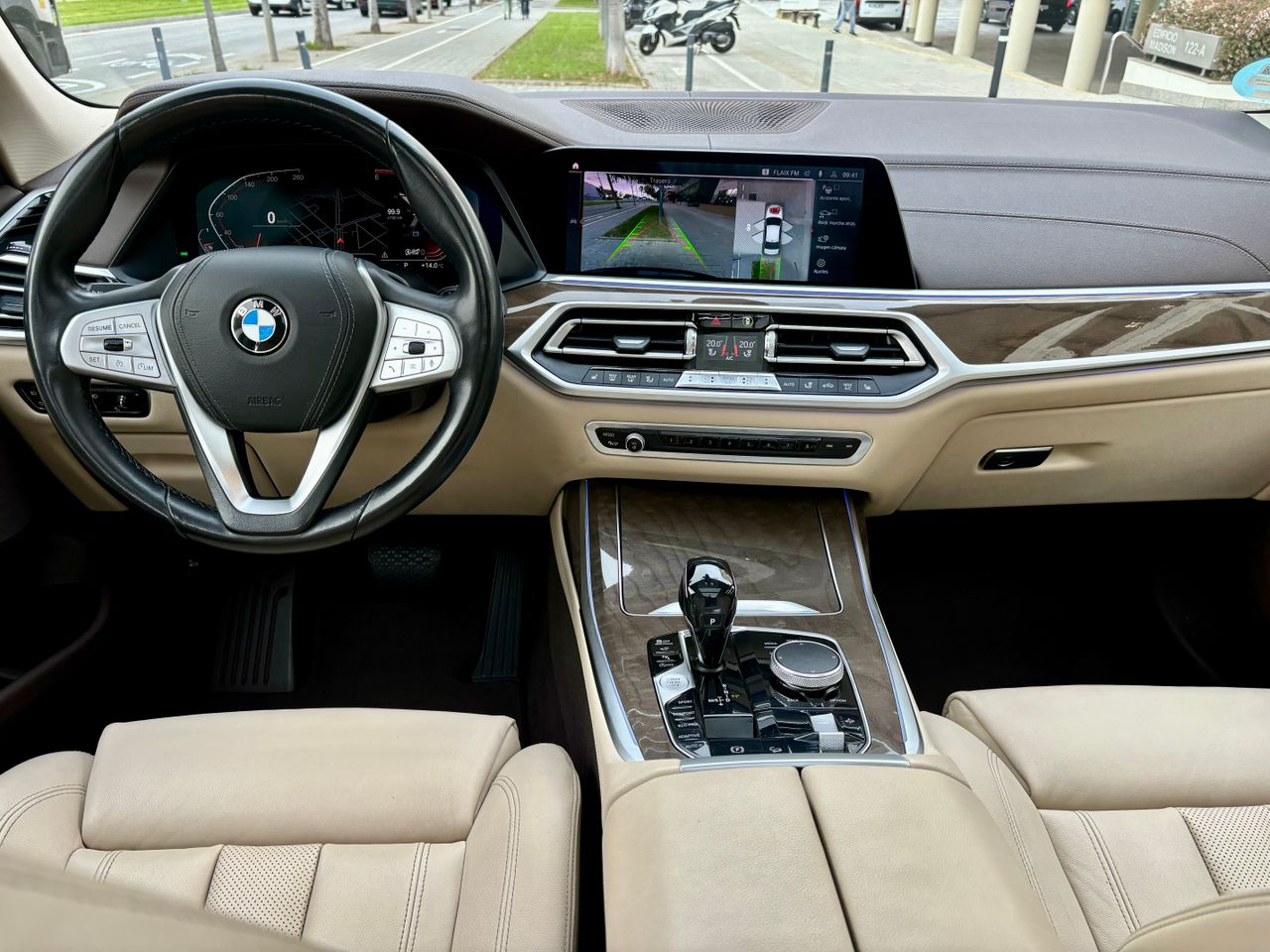 Foto BMW X7 10