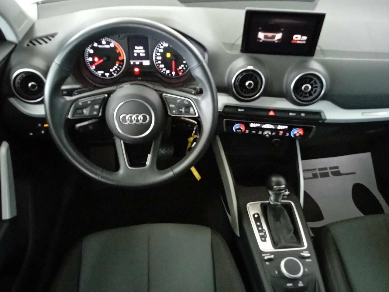 Foto Audi Q2 14