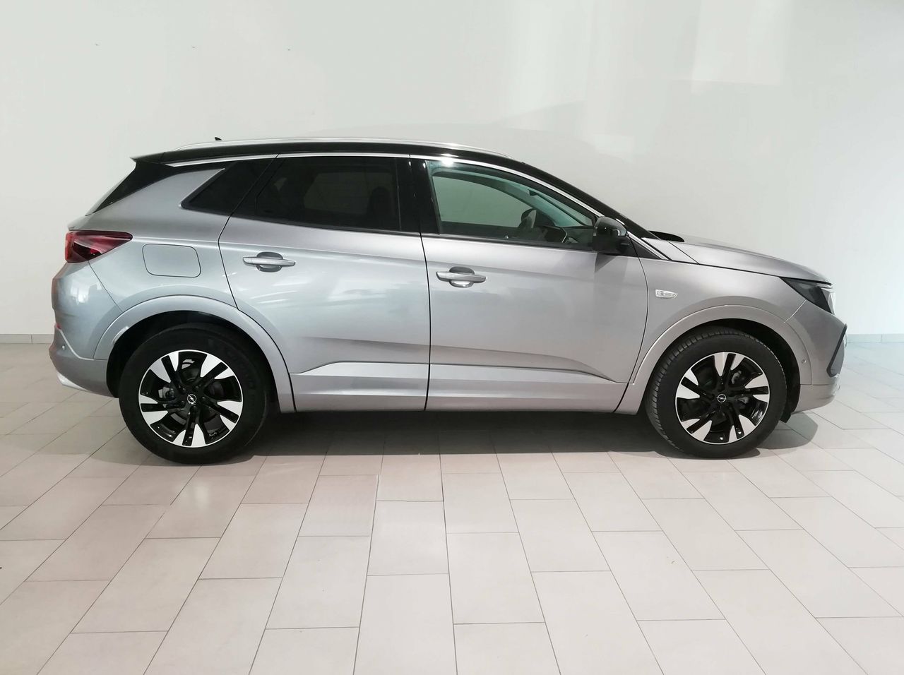 Foto Opel Grandland X 24