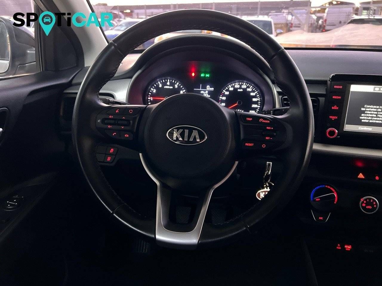 Foto Kia Stonic 9