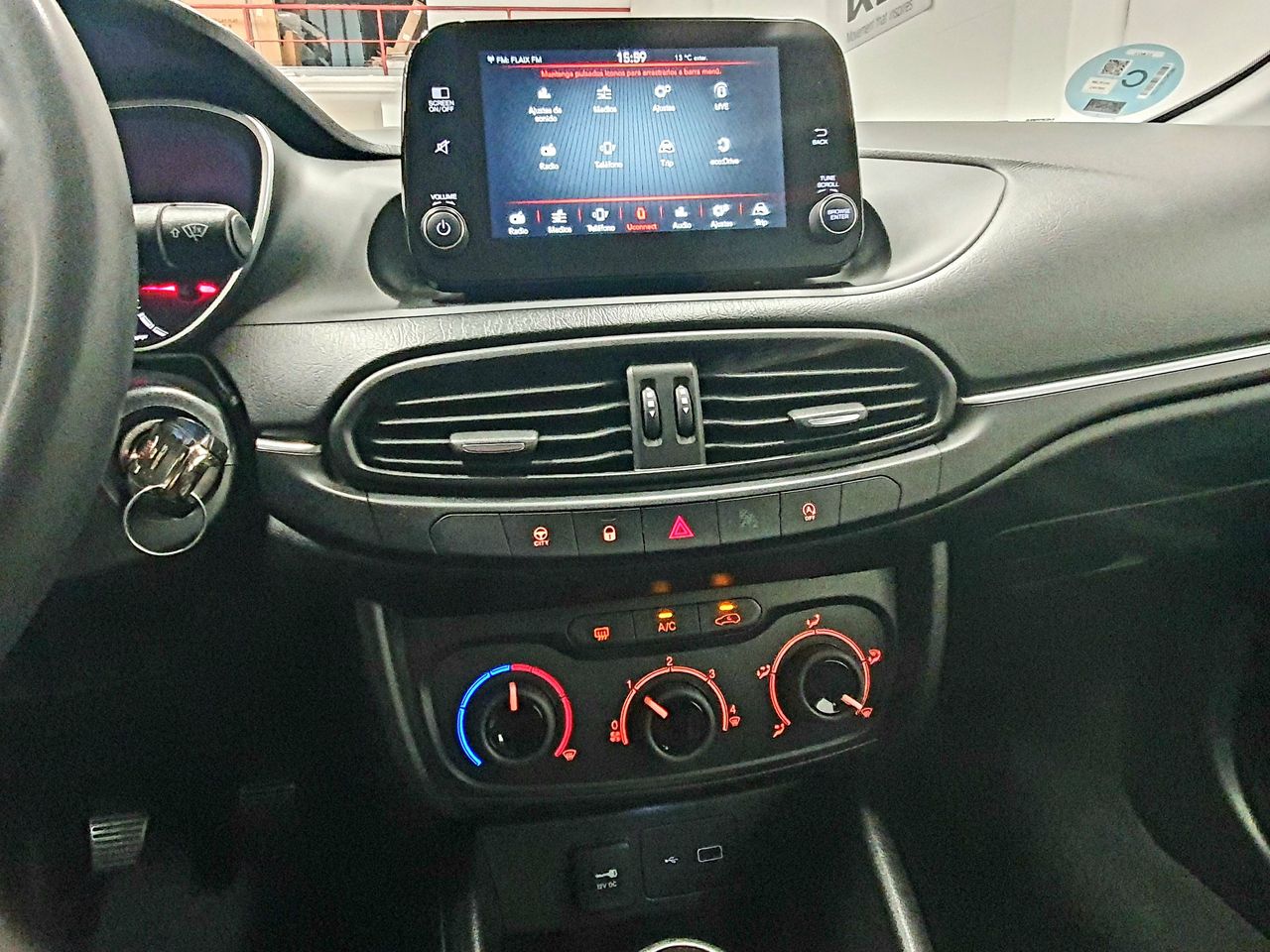 Foto Fiat Tipo 12