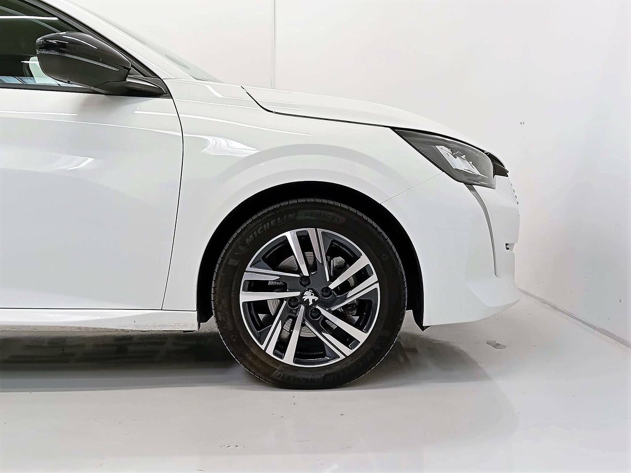 Foto Peugeot 208 11