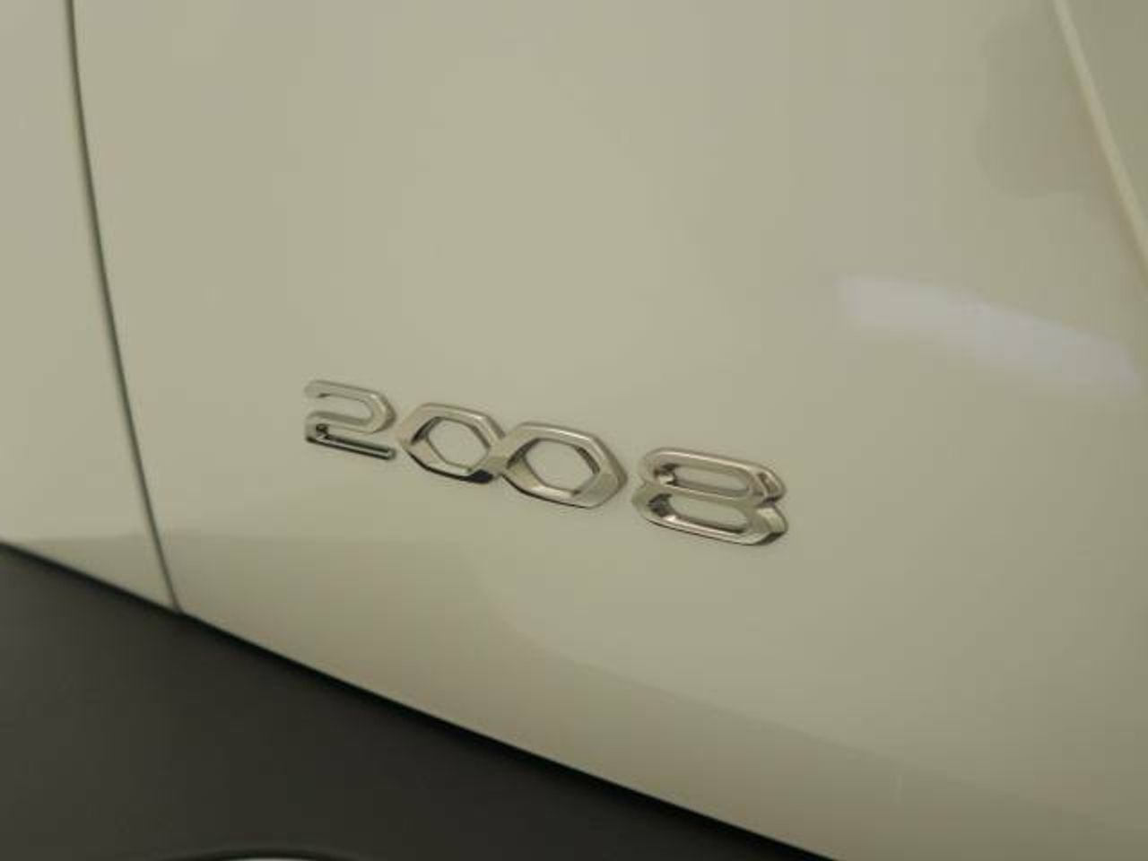 Foto Peugeot 2008 14