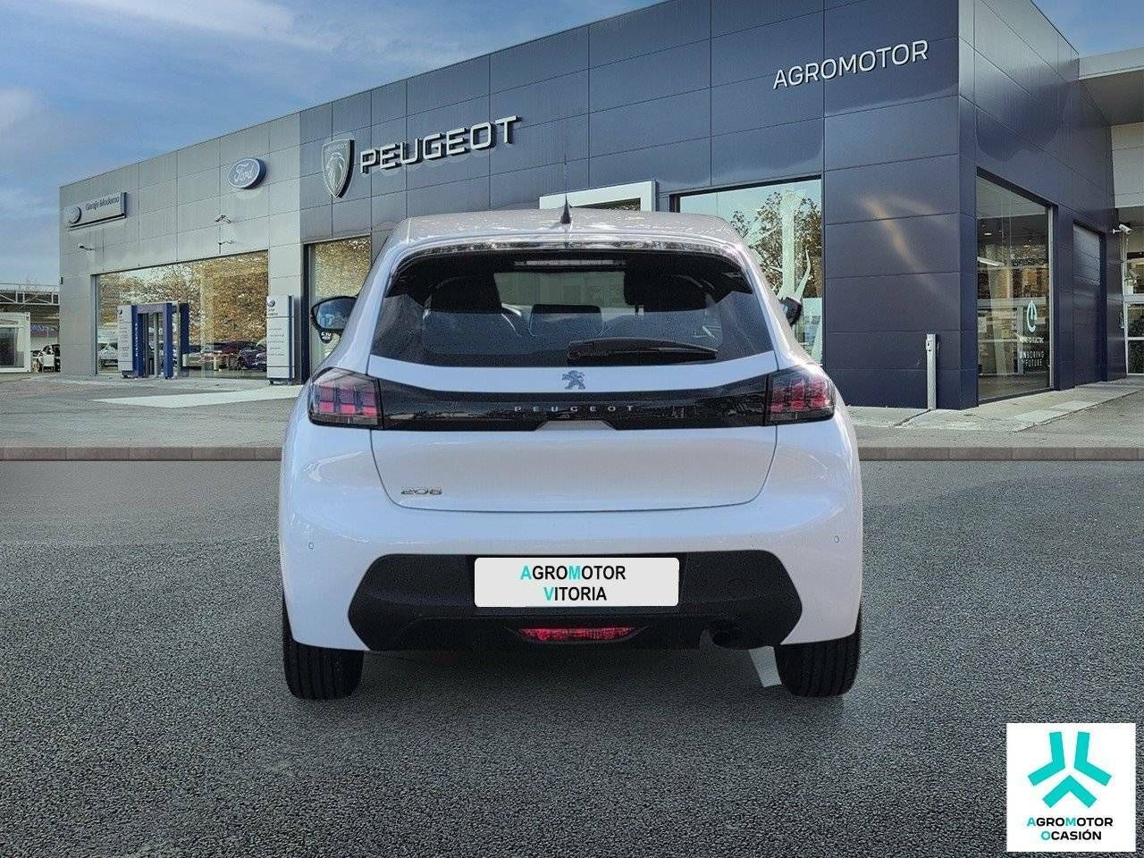 Foto Peugeot 208 5