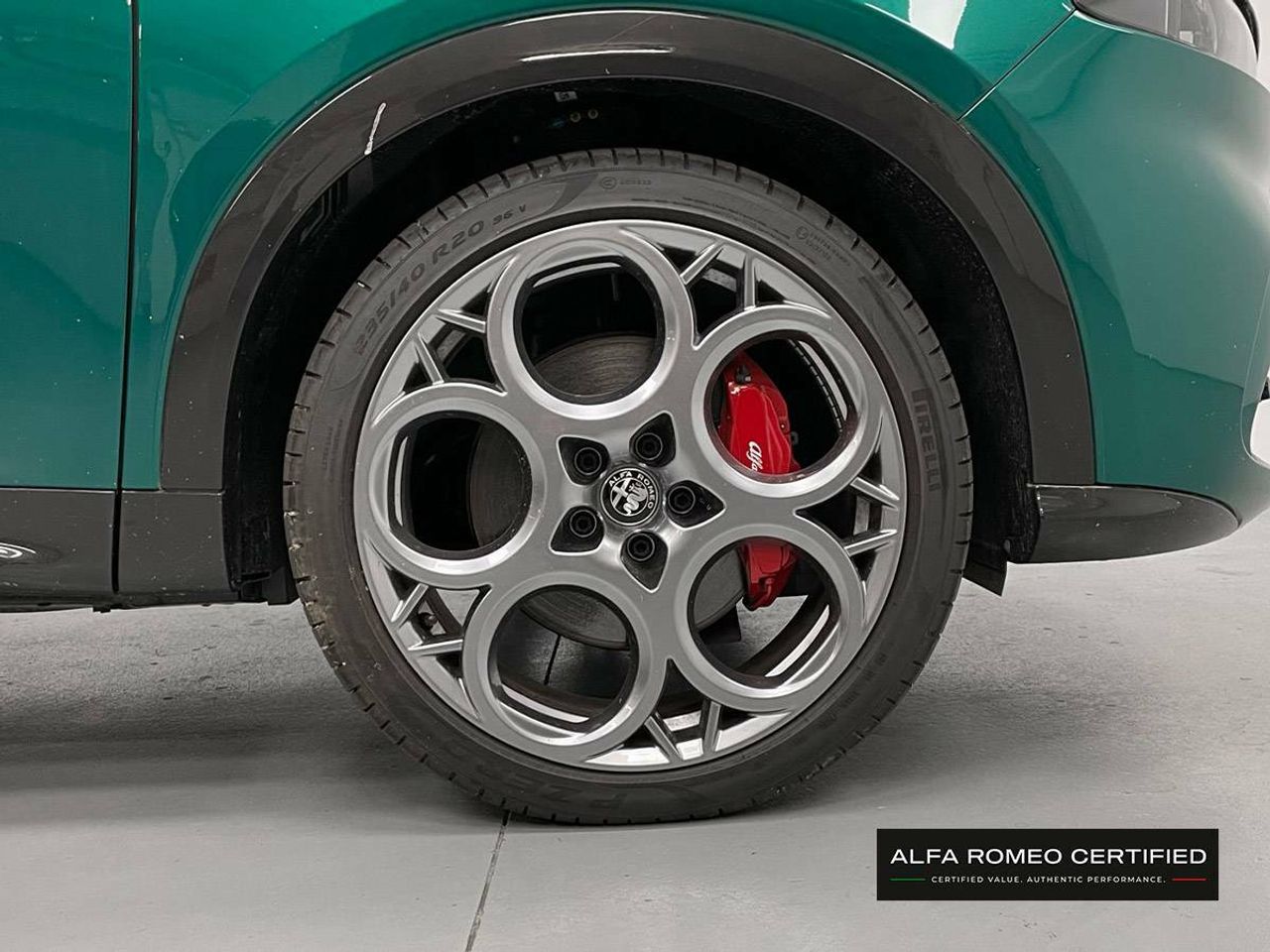 Foto Alfa Romeo Tonale 13