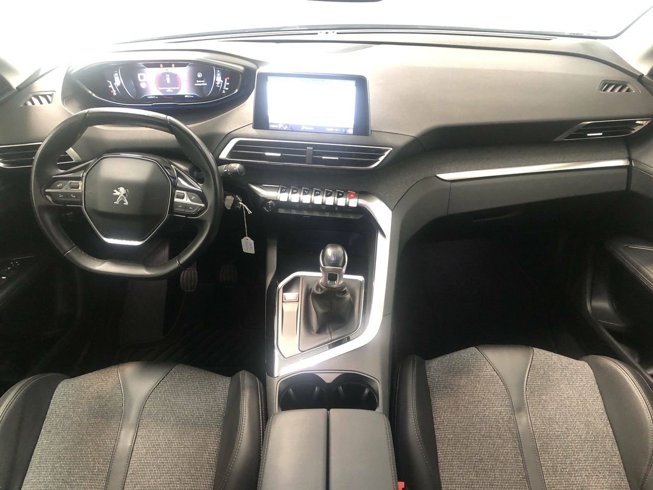 Foto Peugeot 3008 8