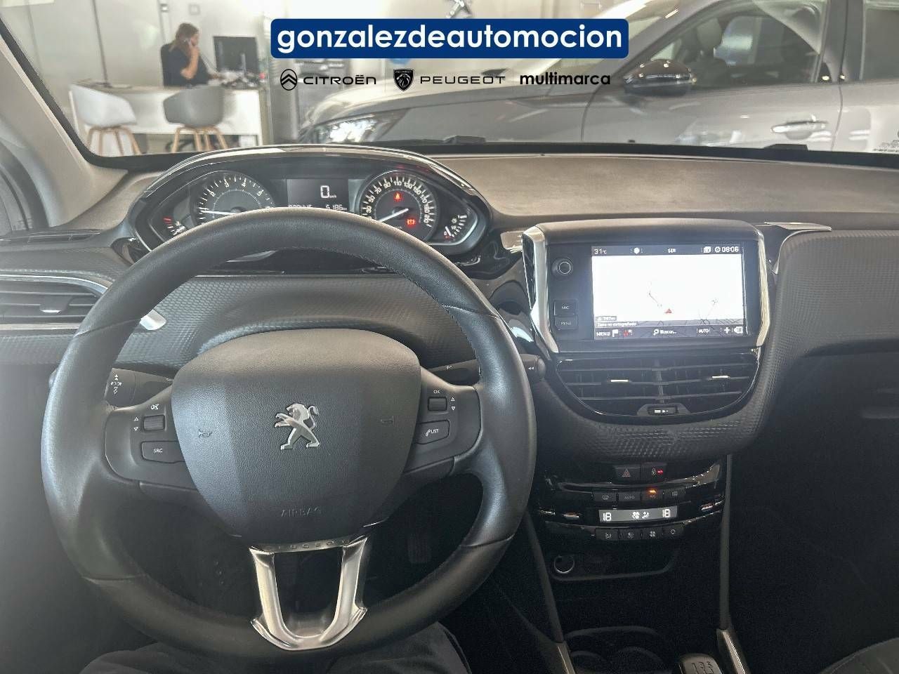 Foto Peugeot 2008 8