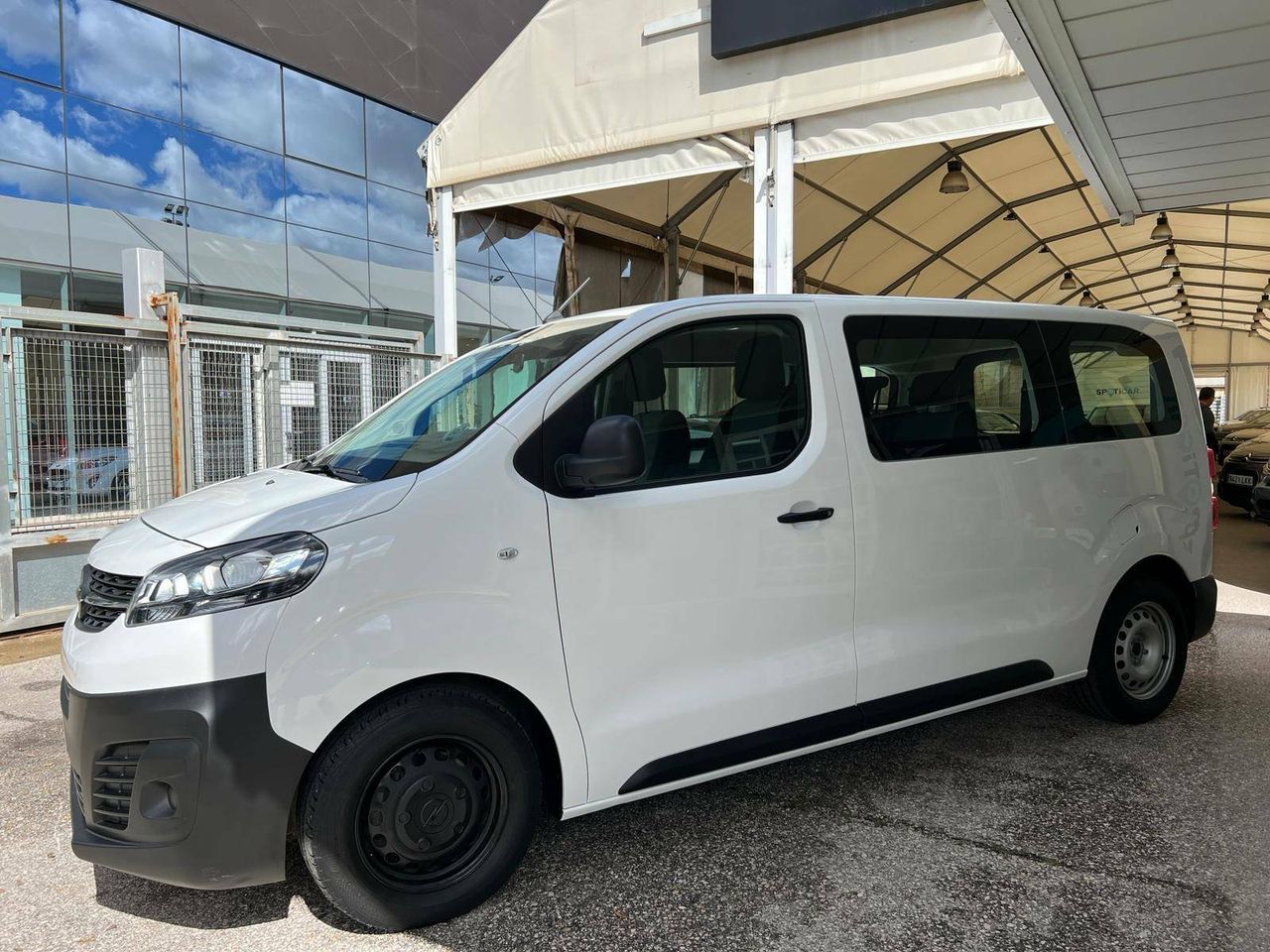 Foto Opel Vivaro 3