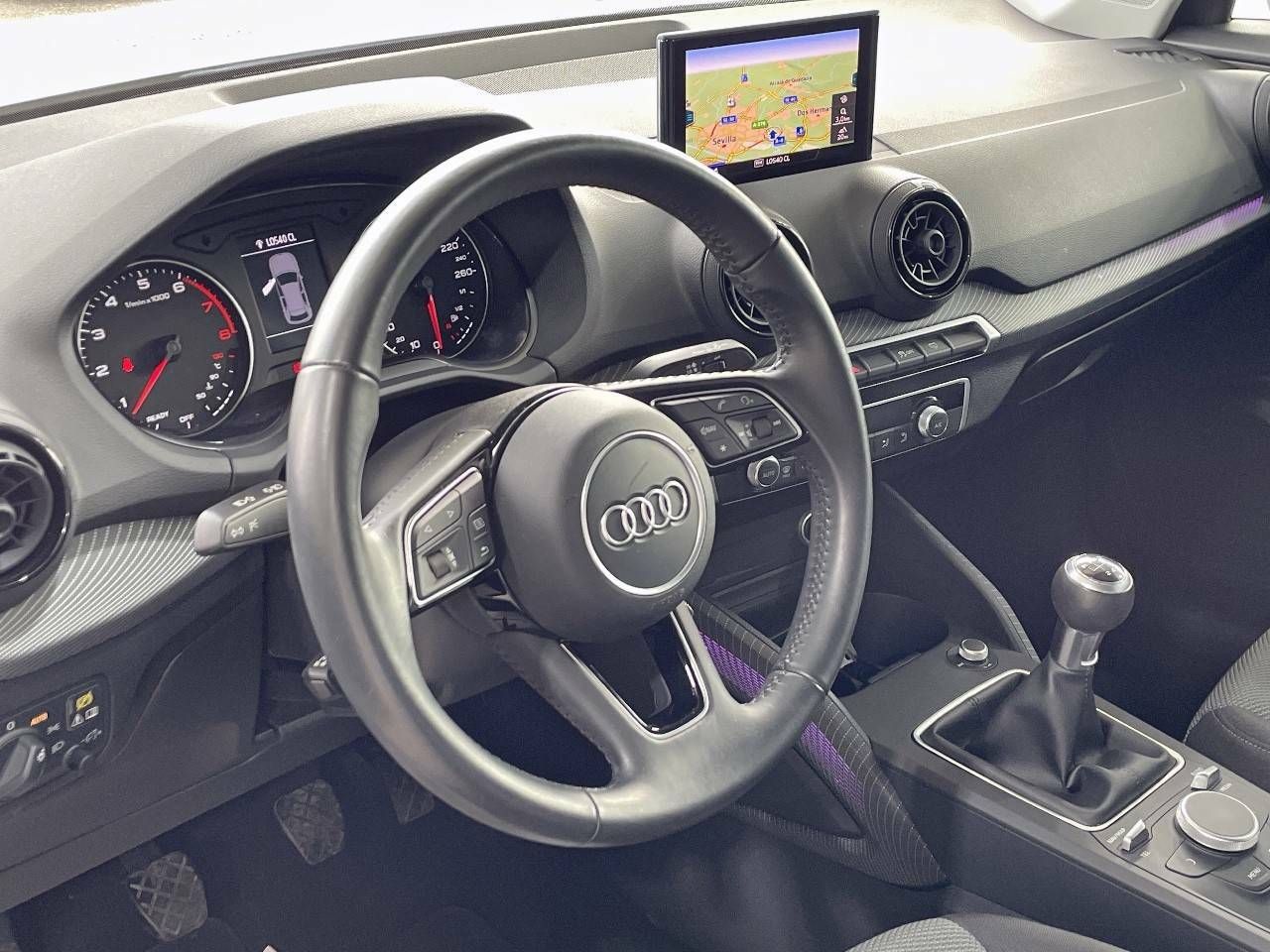 Foto Audi Q2 25