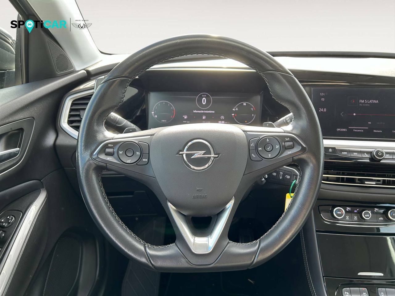 Foto Opel Grandland X 12