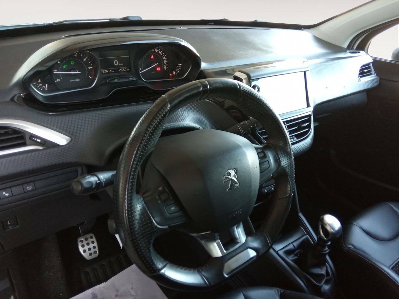 Foto Peugeot 208 22