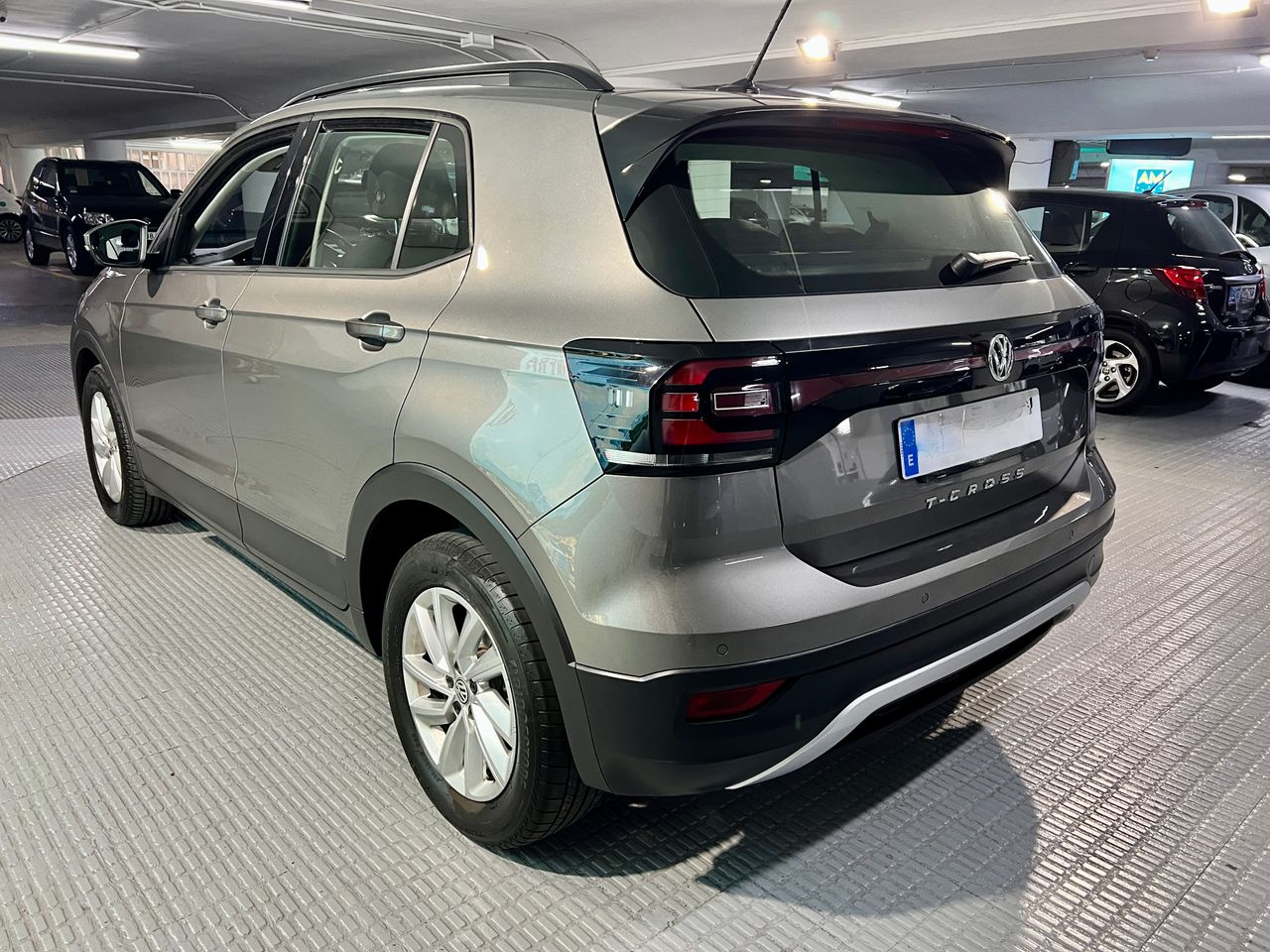 Foto Volkswagen T-Cross 3