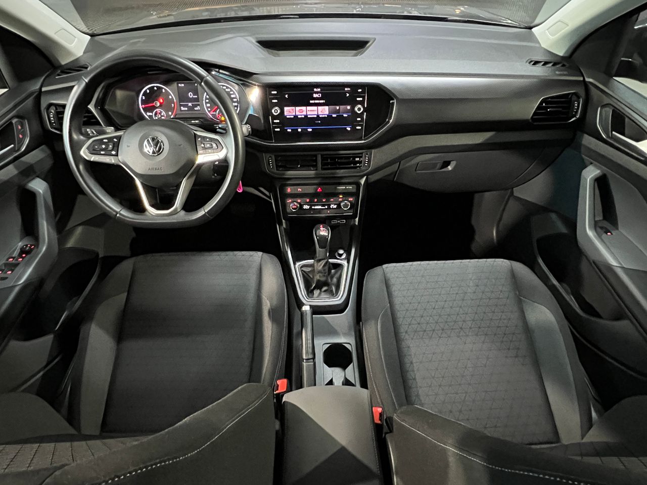 Foto Volkswagen T-Cross 20