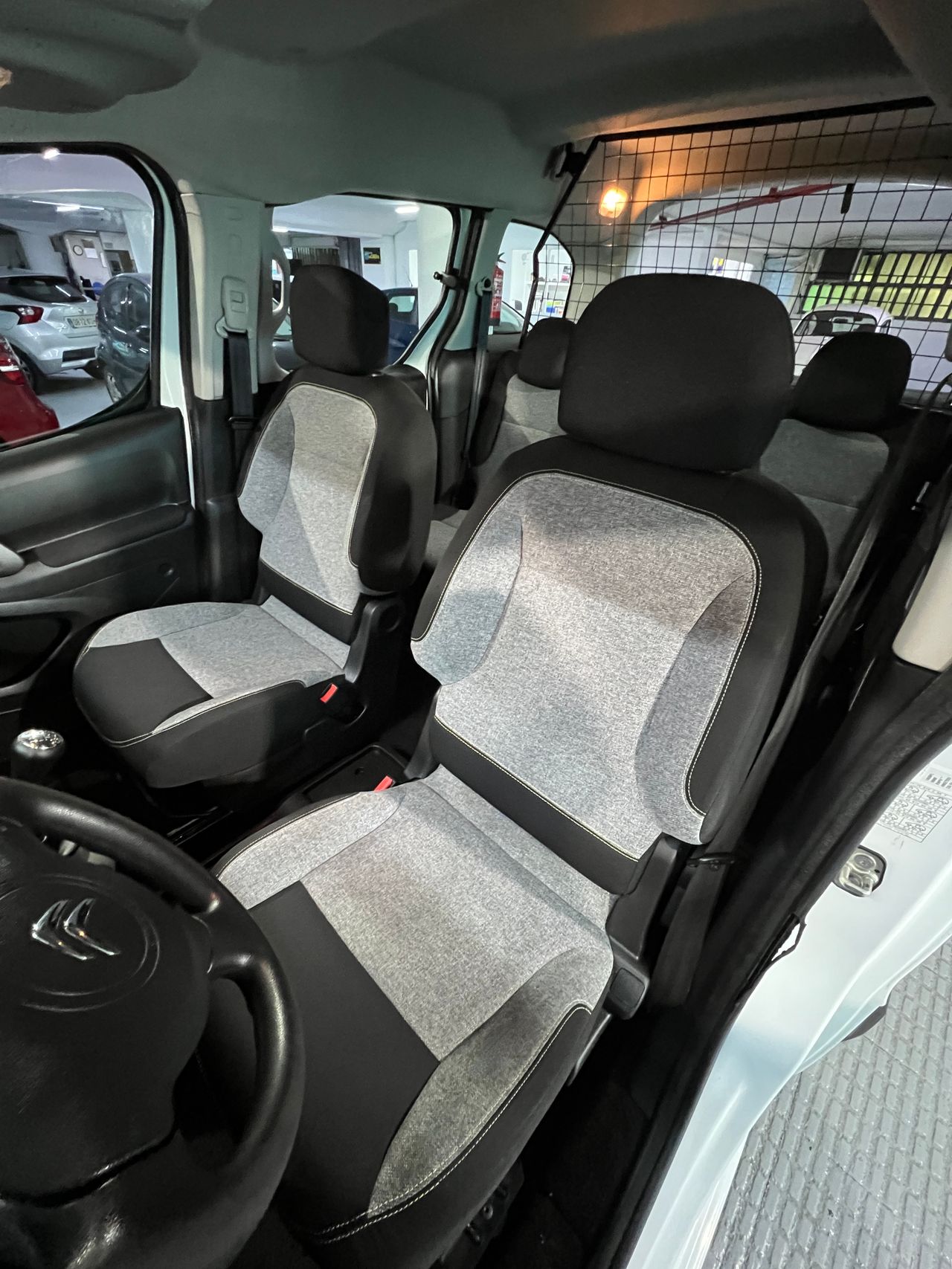 Foto Citroën Berlingo 23