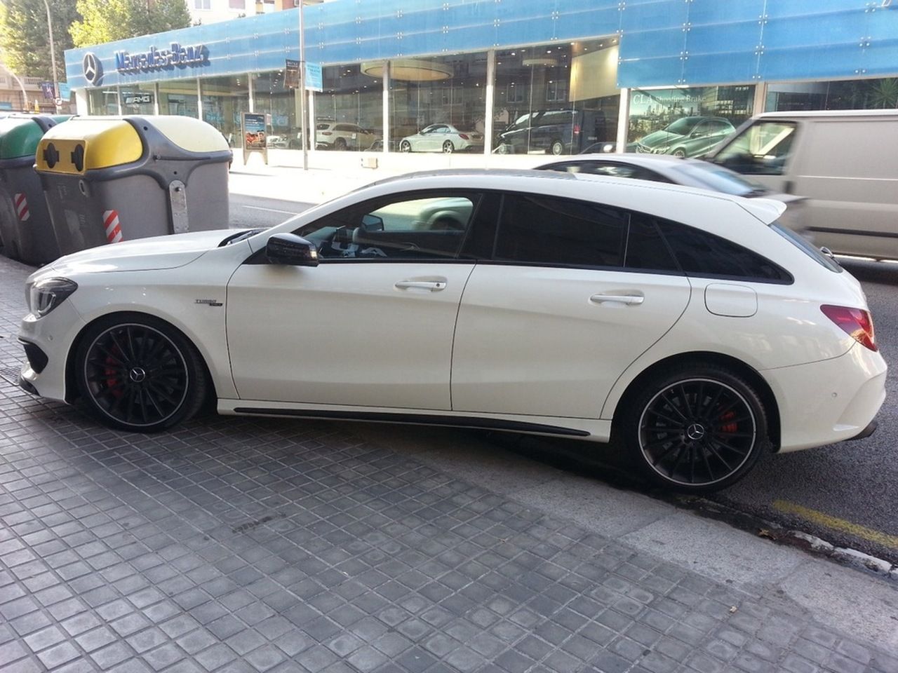 Foto Mercedes-Benz Clase CLA 4