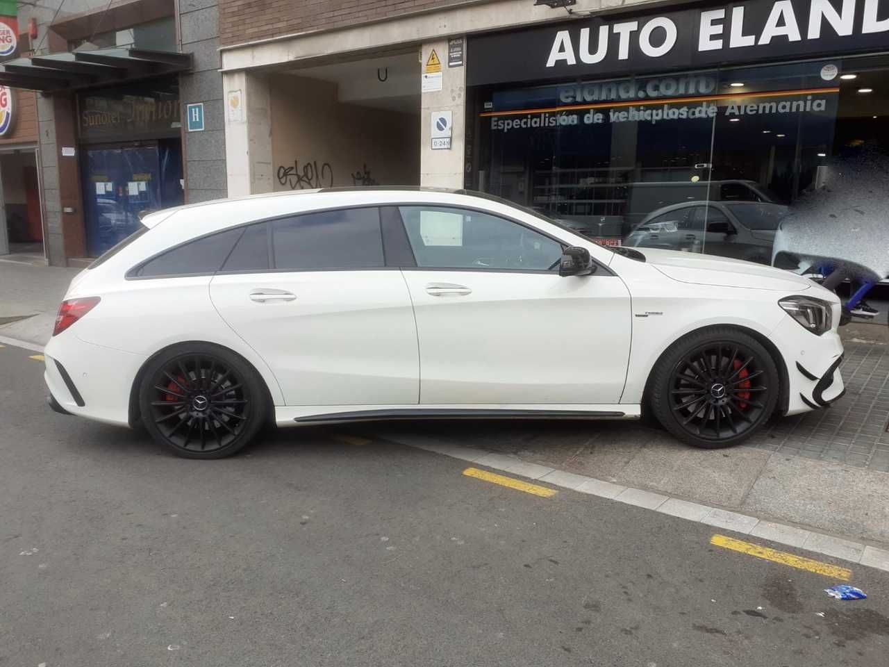 Foto Mercedes-Benz Clase CLA 5