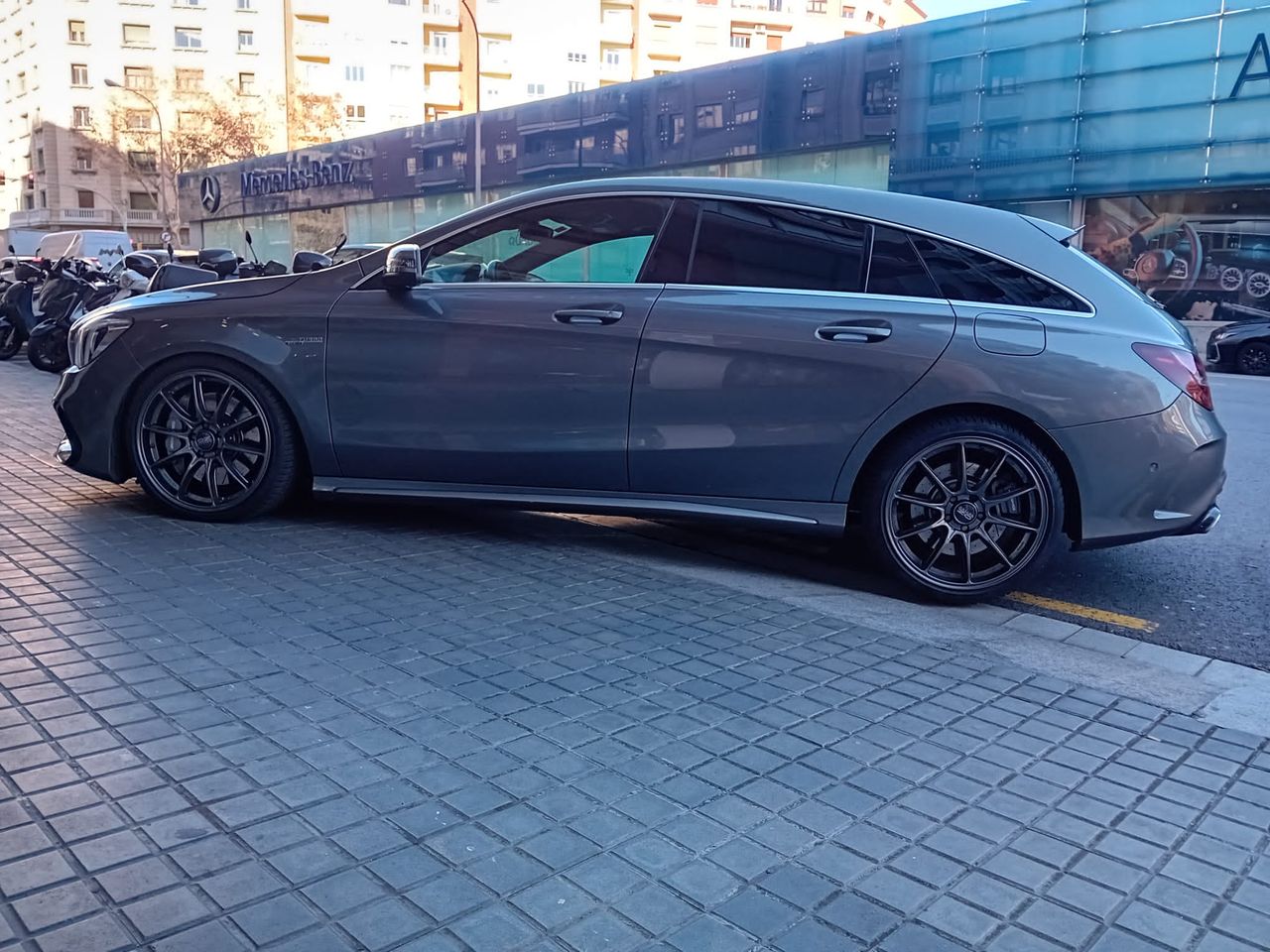 Foto Mercedes-Benz Clase CLA 4