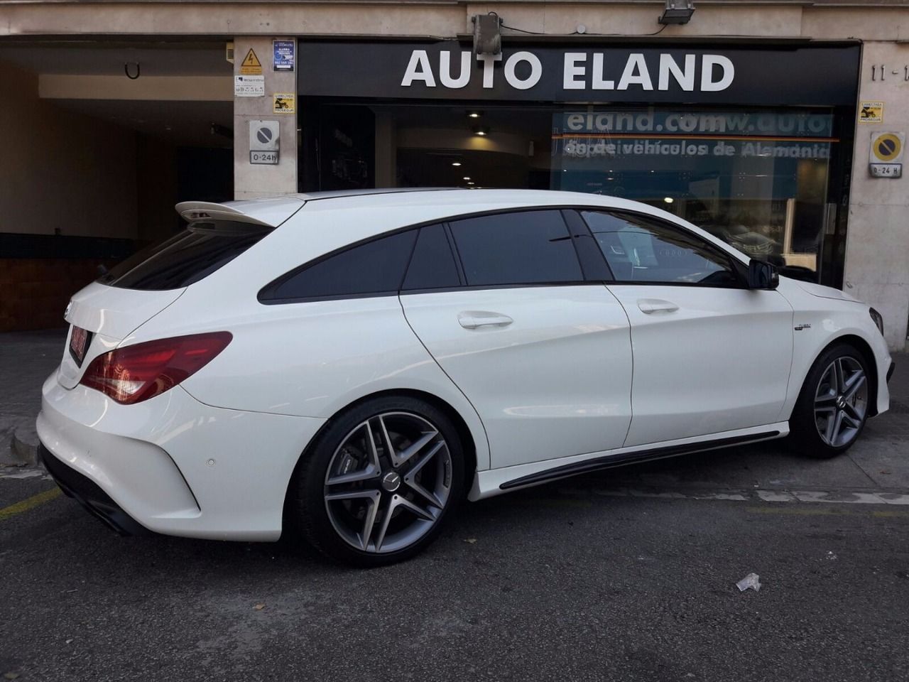 Foto Mercedes-Benz Clase CLA 4