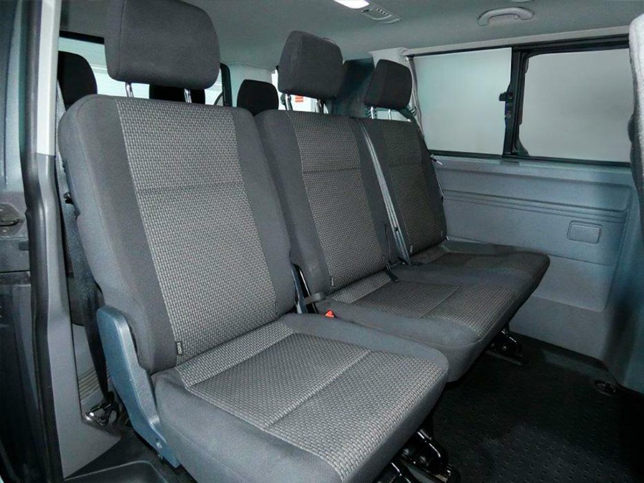 Foto Volkswagen Caravelle 22