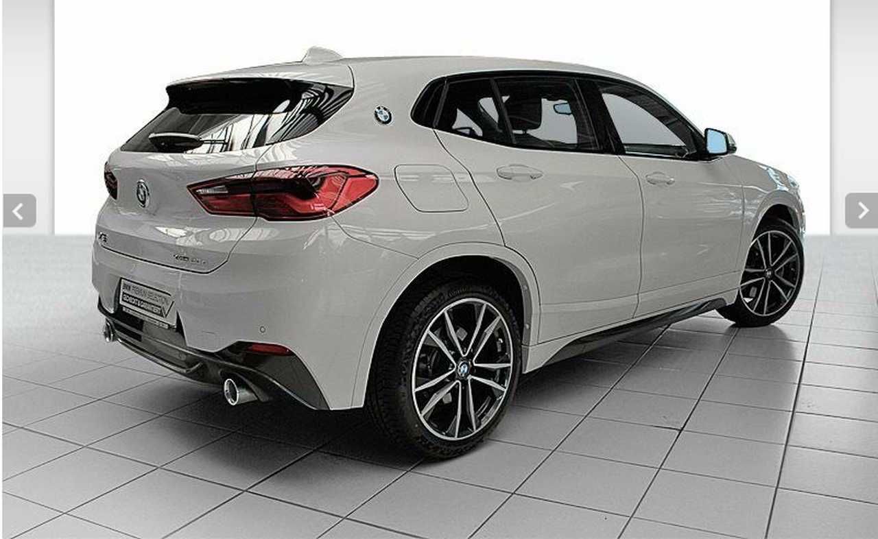 Foto BMW X2 4