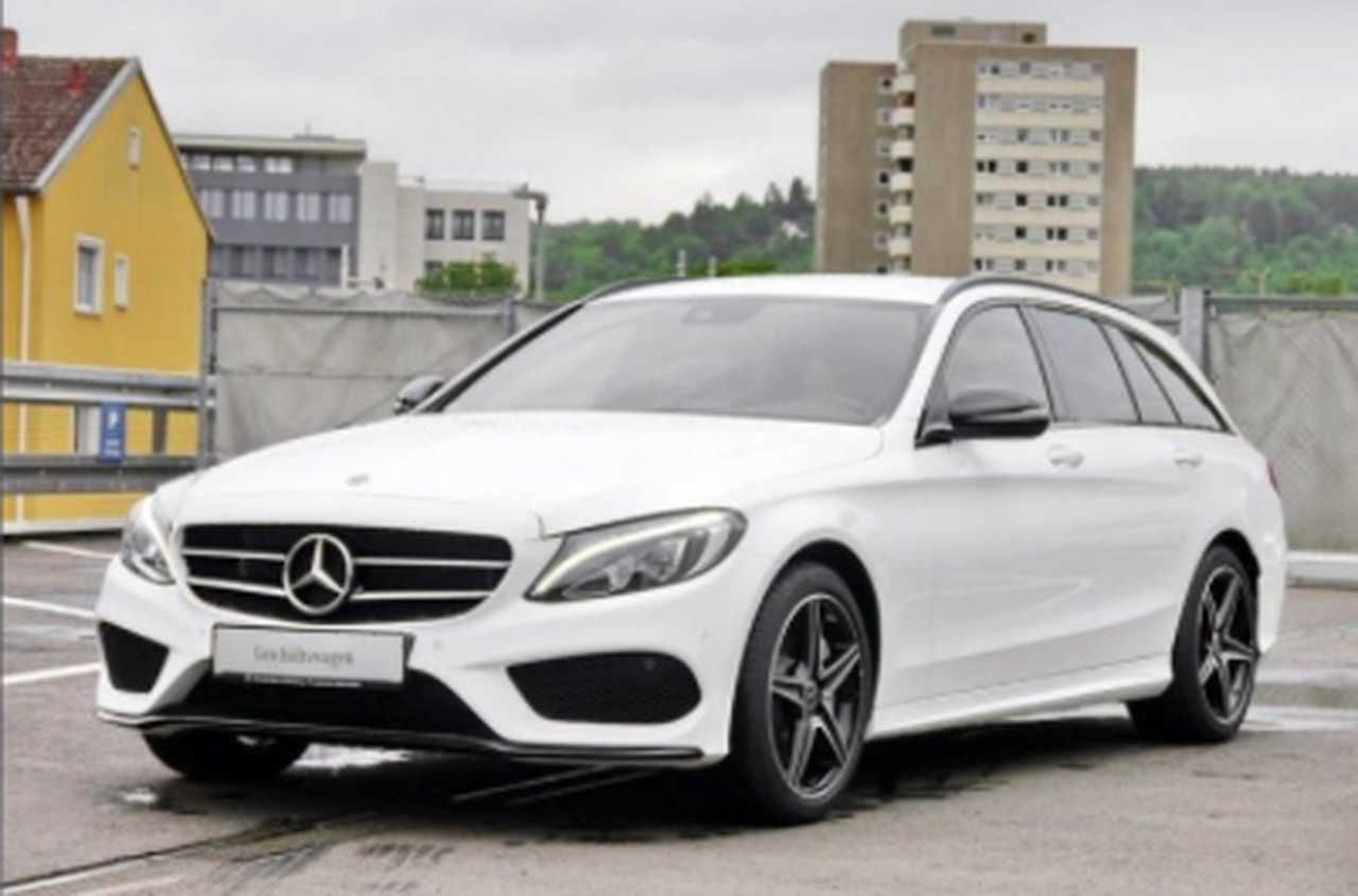 Foto Mercedes-Benz Clase C 2