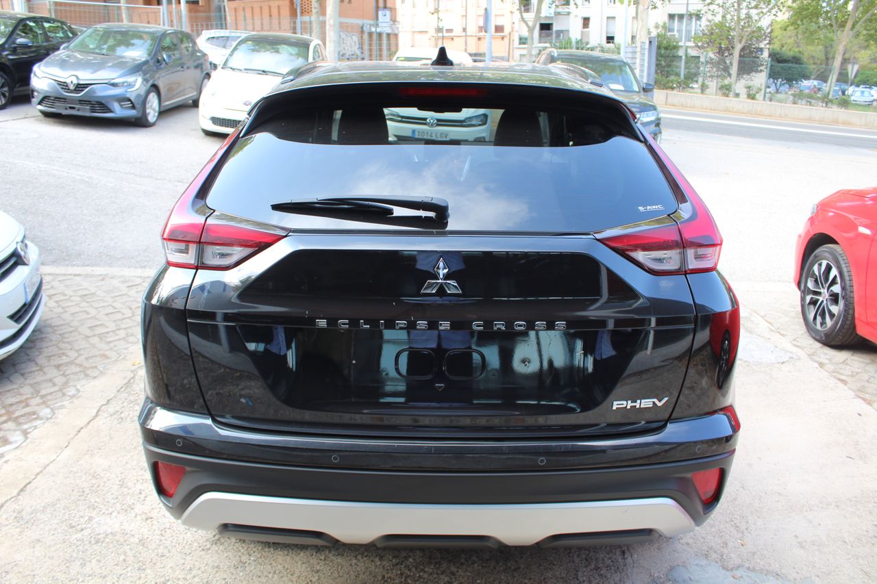 Foto Mitsubishi Eclipse Cross 5